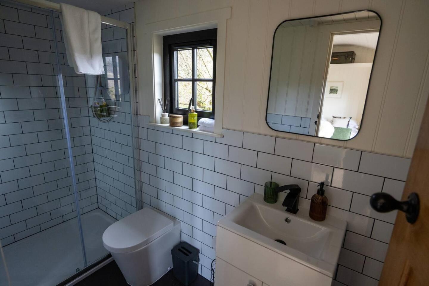 The Deerstone Luxury Eco Hideaway Villa Laragh Bagian luar foto